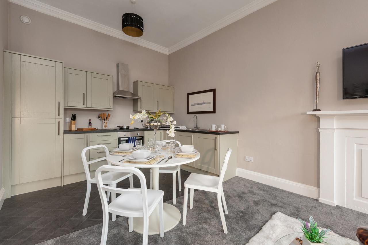 Cornerstone Apartments Edinburgh Room photo